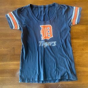 Detroit Tigers Women's Ladies T-shirt L '47 Forty Seven Brand